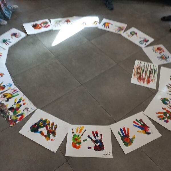 Tik dažādi mēs bijām un esam.