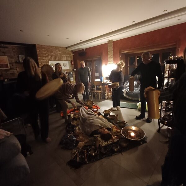 Šamaniskās dziedināšanas procesi, kad ļaujam, lai caur mums darbojas Lielāki spēki. 