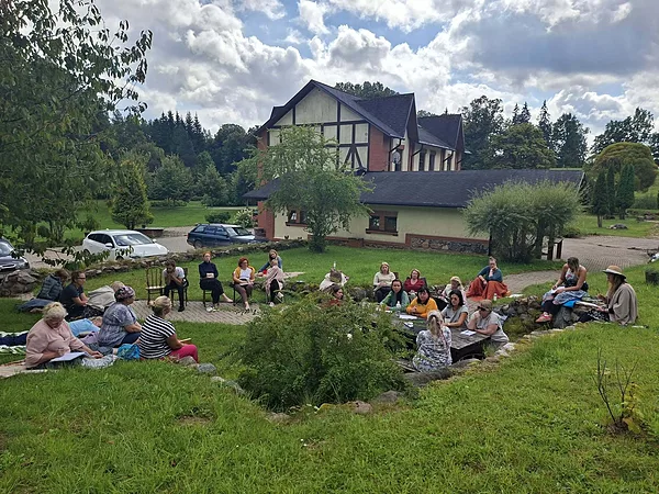 Hirudoterapijas jeb dēļu dziedniecības nodarbībā