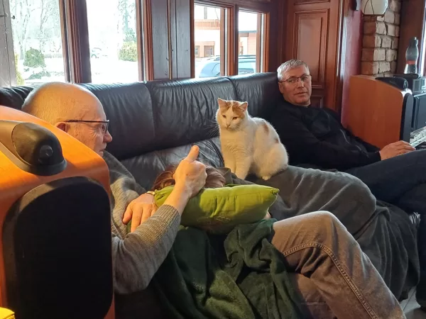 Mūsu sarunu biedri ir gan cilvēki, gan dzīvnieki un augi, gan "neredzamās būtnes".