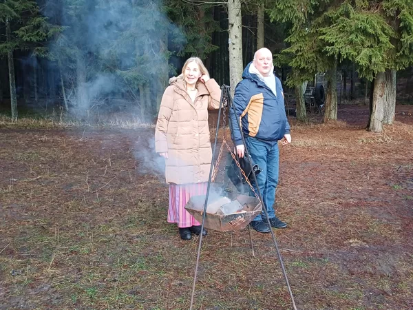 Anta Kvelde-Andersone kūrēja Saulgriežu ritu uz latviešu tradīciju bāzes.
